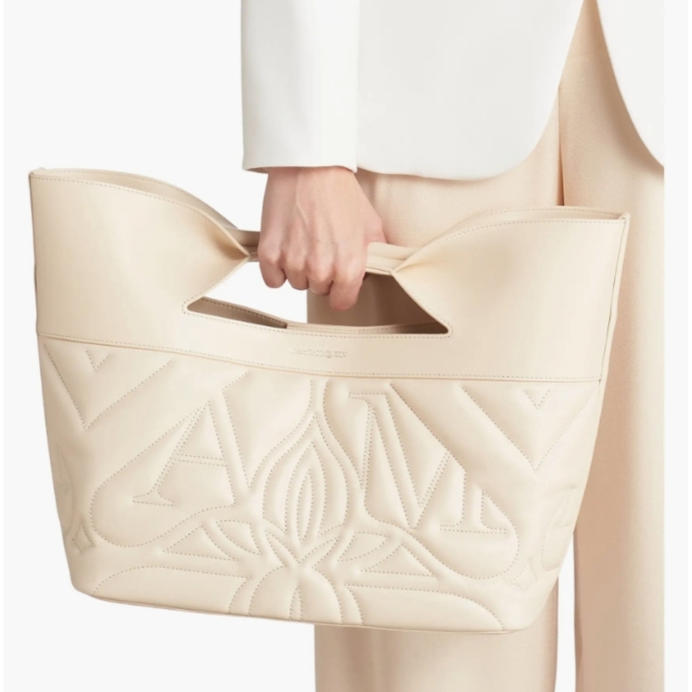 Alexander McQueen Handbag - Picture 4 of 7